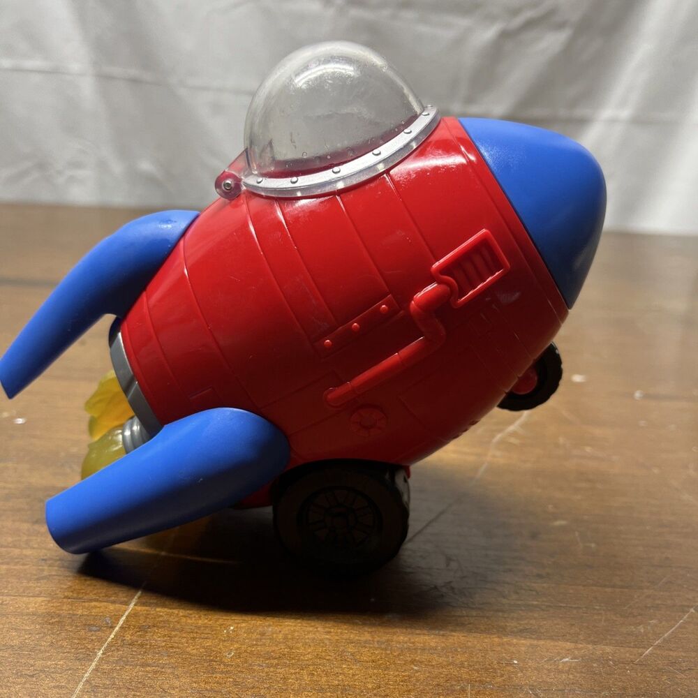 Blippi Kideo Inc SpaceShip Red Blue Yellow 2020 Jazzwares,llc Spaceship Only